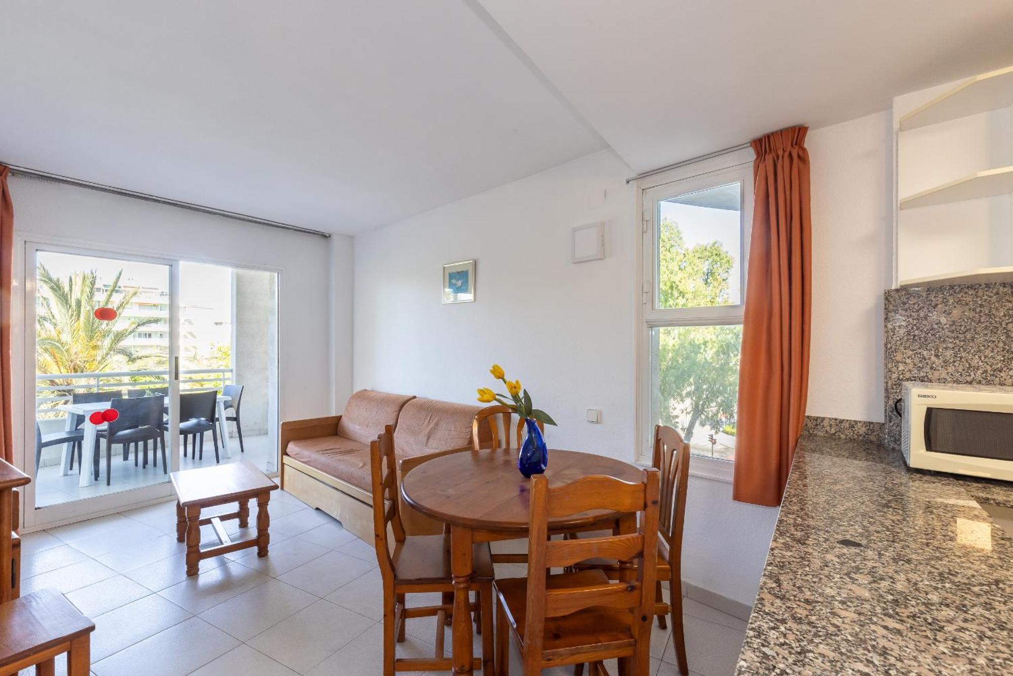 Rentalmar Royal Salou Rum bild